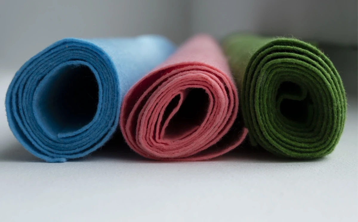 Mikro Kumaşın Avantajları: Nefes Alan ve Terletmeyen Konfor